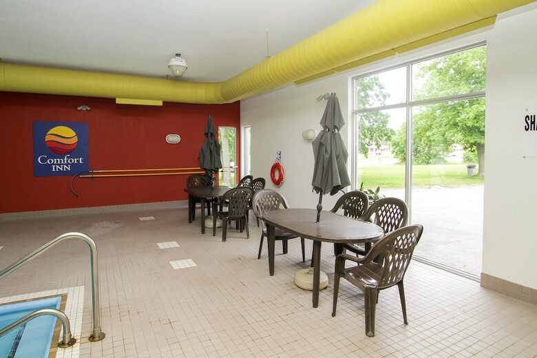 Hotel Comfort Inn