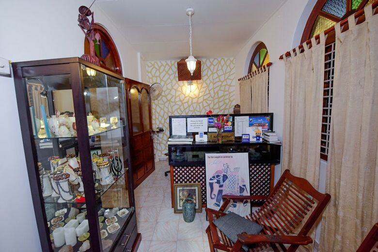 Hotel New Old Dutch House - Galle Fort