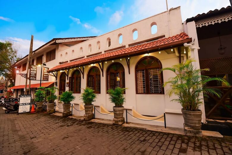 Hotel New Old Dutch House - Galle Fort