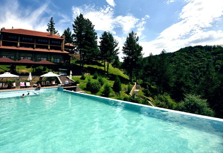 Hotel Aurora Resort & Spa