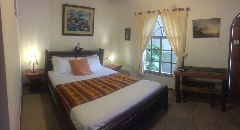 Hotel Hoster�a Puerto Gaviota