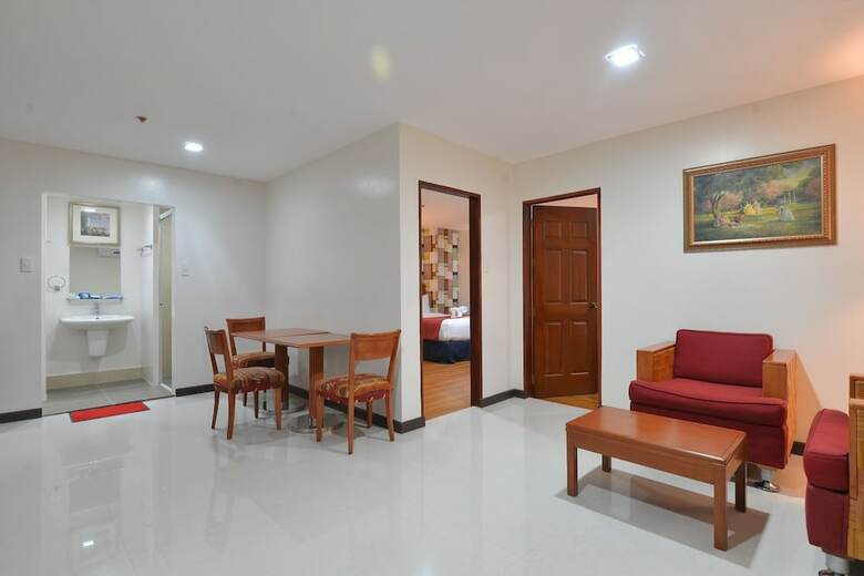 Hotel Royal Suites Condotel