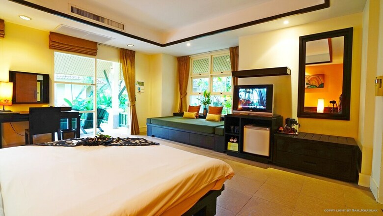 Hotel Baan Khaolak Beach Resort