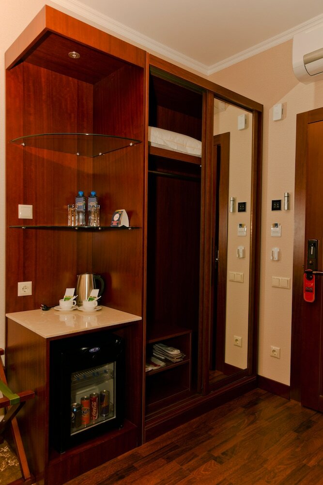 Hotel Grand Voyage