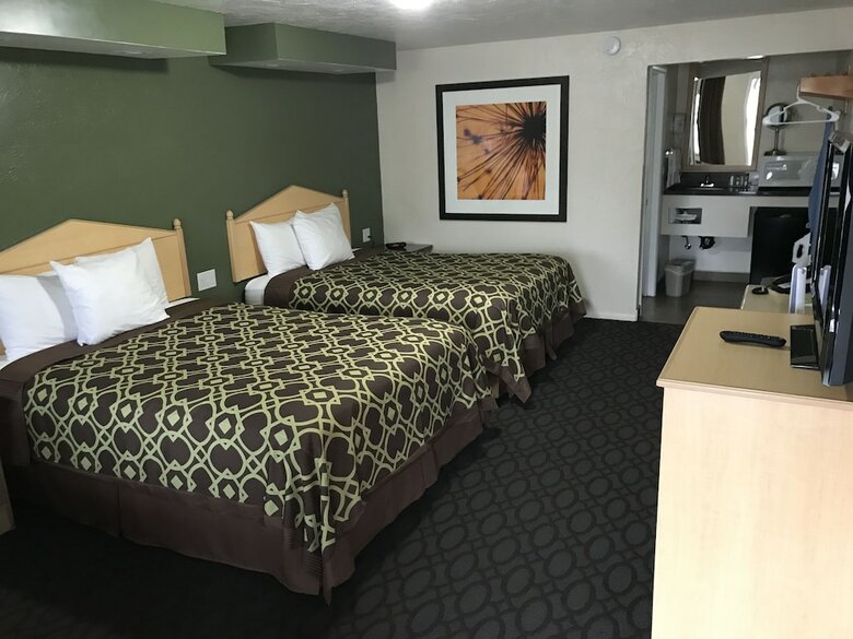 Motel Downtown Inn