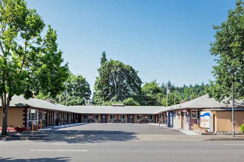 Motel Downtown Inn