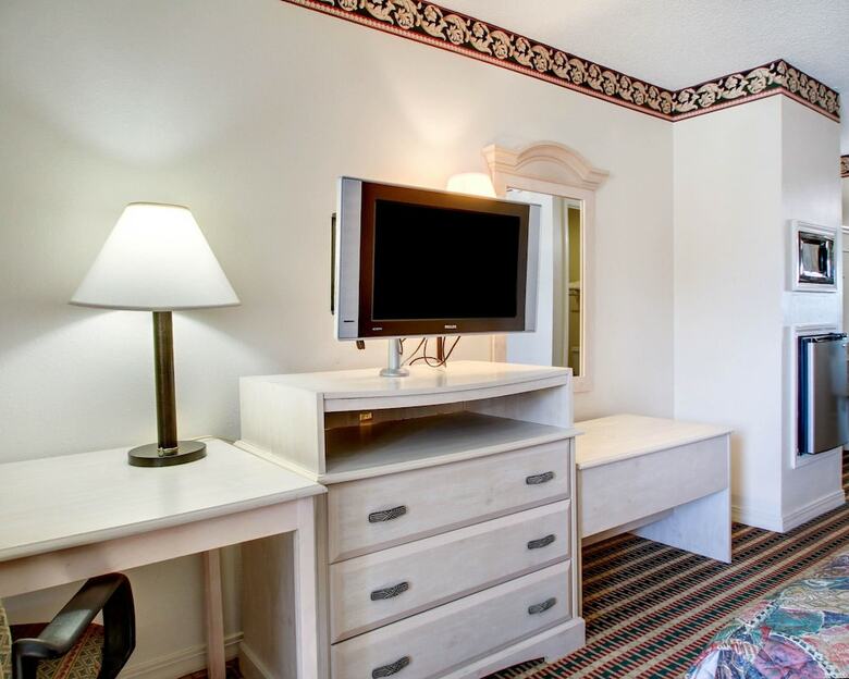 Hotel Econo Lodge Pearl