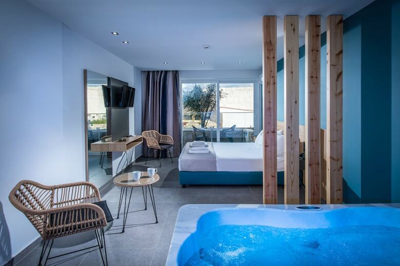 Infinity Blue Boutique Hotel And Spa - Adults Only
