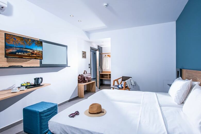 Infinity Blue Boutique Hotel And Spa - Adults Only