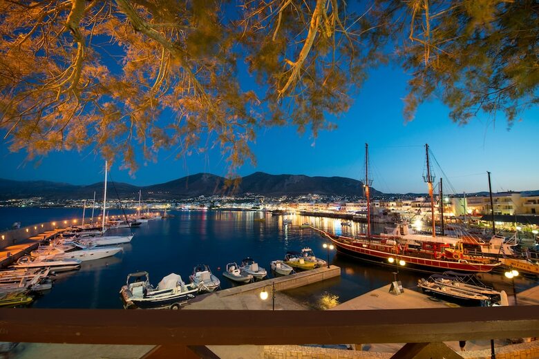 Infinity Blue Boutique Hotel And Spa - Adults Only