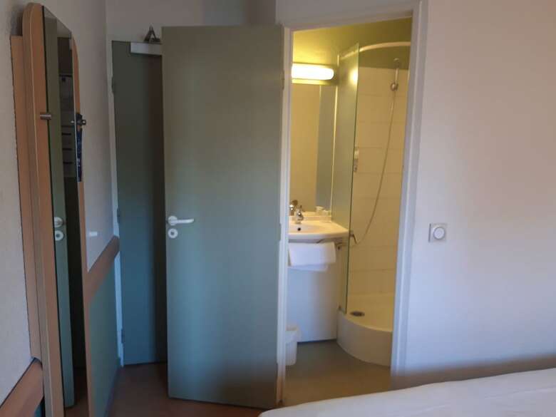 Hotel Ibis Budget Versailles Chateau Saint Cyr