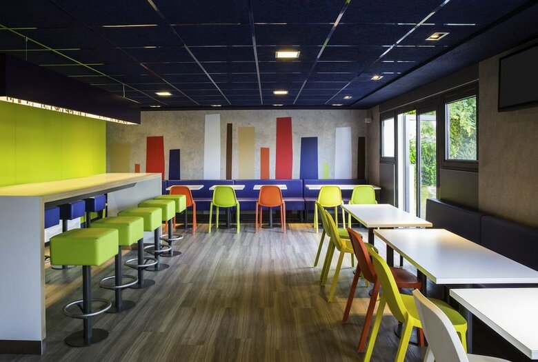 Hotel Ibis Budget Versailles Chateau Saint Cyr