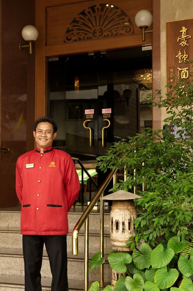 Silom City Hotel