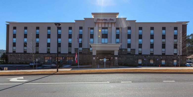Hotel Hampton Inn Emerson Lakepoint