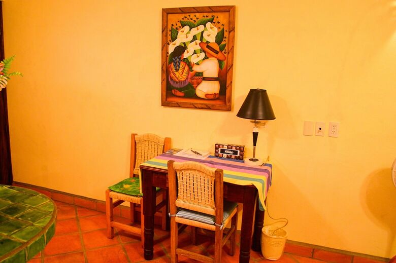 Aparthotel Casamar Suites