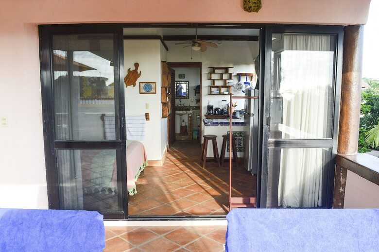 Aparthotel Casamar Suites