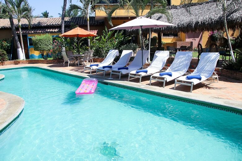 Aparthotel Casamar Suites