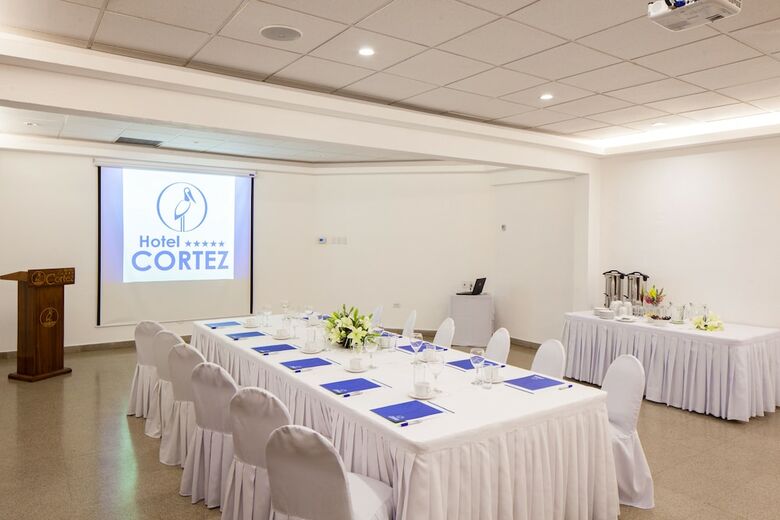 Hotel Cortez