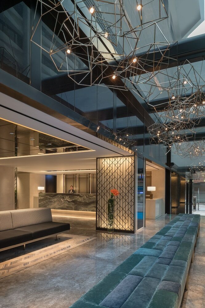 Prince, Marco Polo Hotel