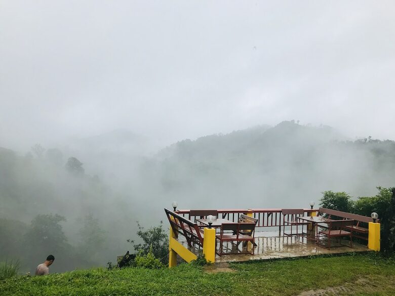 Hotel Maesalong Mountain Home