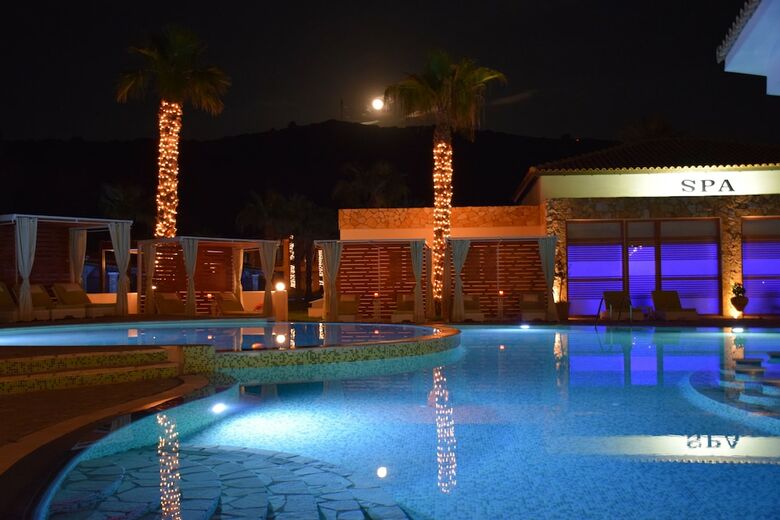 Hotel Olympia Golden Beach & Spa