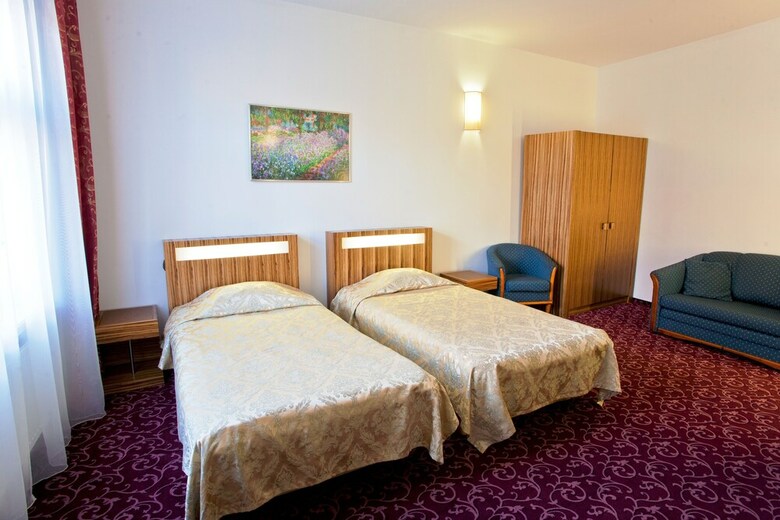 City Hotel Teater