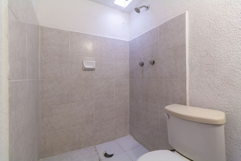 Hostal Oyo Hotel Las Nubes