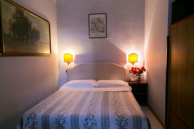 Hotel Altavilla 9