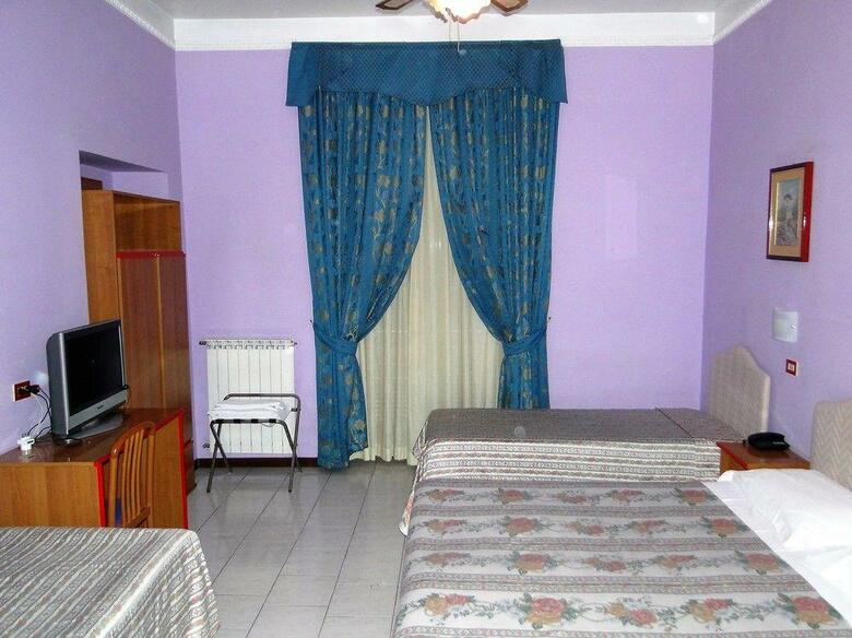 Hotel Altavilla 9