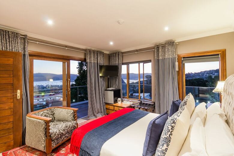 Madison Manor Boutique Hotel
