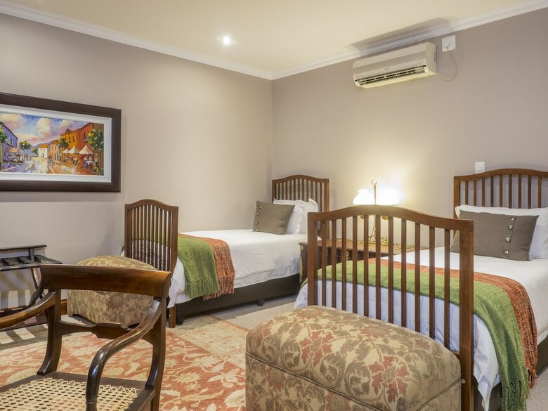 Madison Manor Boutique Hotel