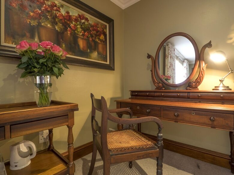 Madison Manor Boutique Hotel