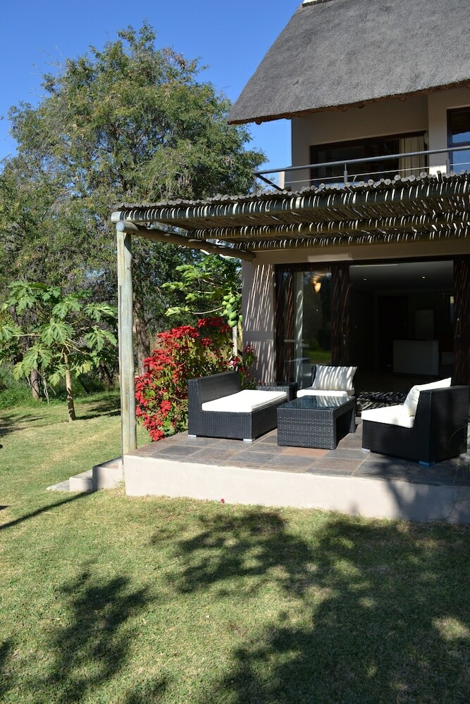 Apartamentos Raptors Wildlife Escapes