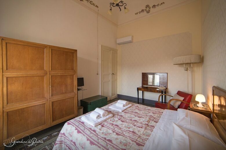 Bed & Breakfast Giardino Di Pietra