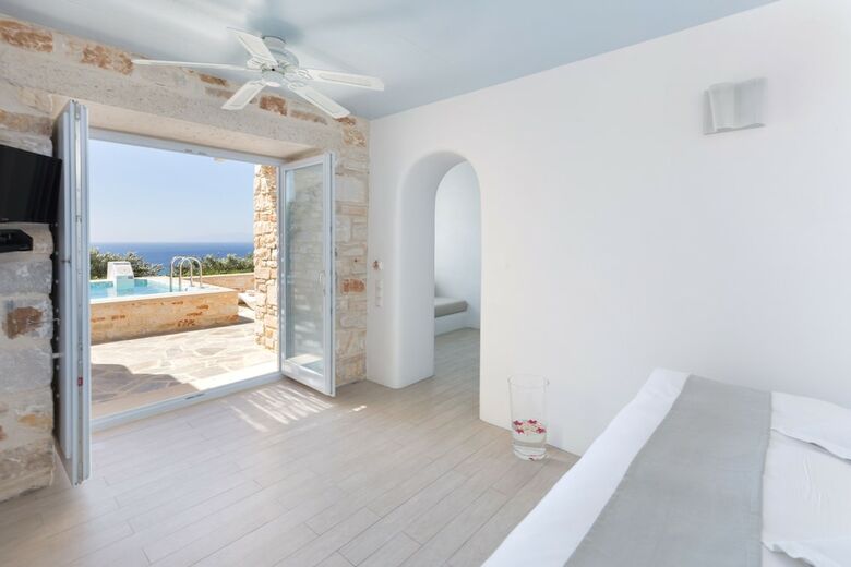 Calme Boutique Hotel Paros