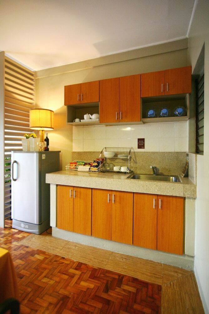 Hotel Baguio Holiday Villas