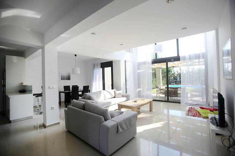 Sunny Sani Luxury Villas
