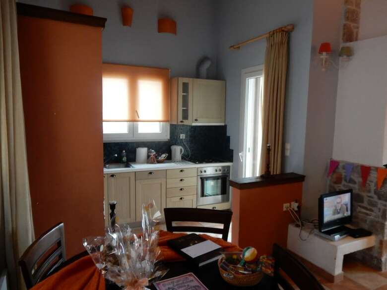 Aparthotel Apelon Tiritas Villas
