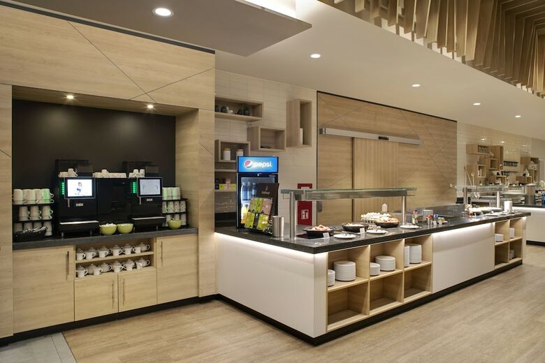 Hotel Holiday Inn Frankfurt Airport