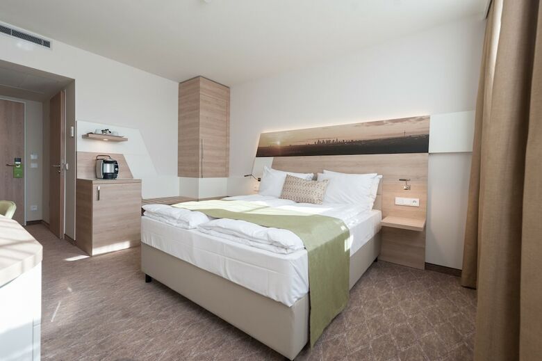 Hotel Holiday Inn Frankfurt Airport