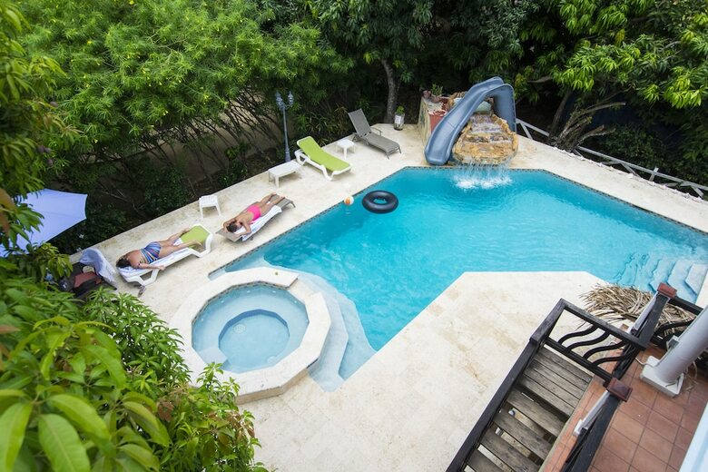 Caribbean Shores Bed & Breakfast