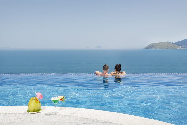 Rosaka Nha Trang Hotel