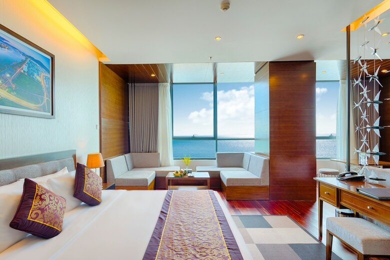 Grand Tourane Hotel