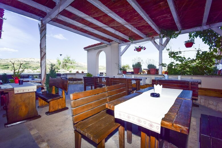 Hotel Guest House Revelin