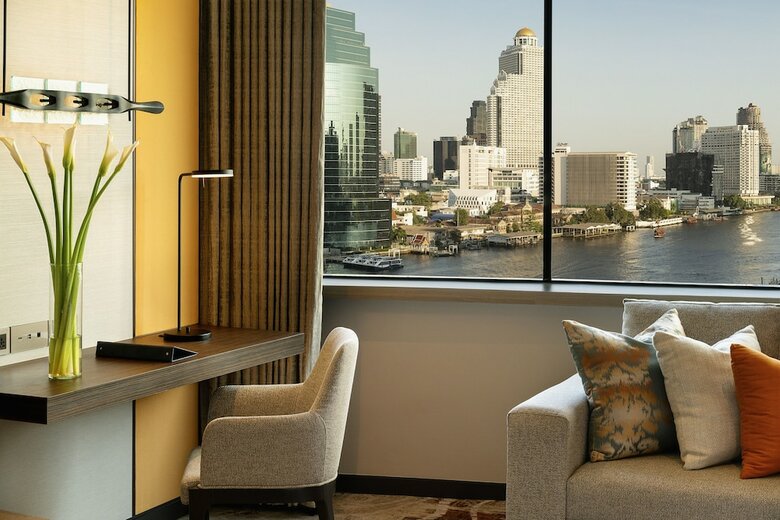 Hotel Millennium Hilton Bangkok