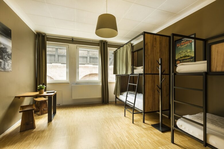 Hostal Five Reasons Hotel & Hostel