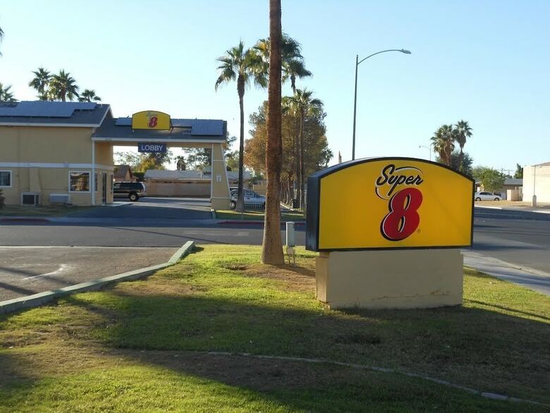 Hotel Super 8 By Wyndham El Centro