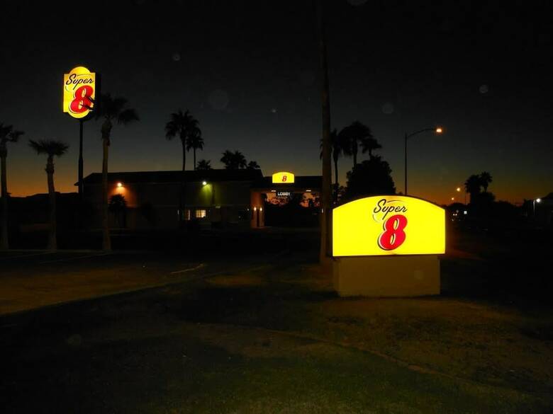 Hotel Super 8 By Wyndham El Centro