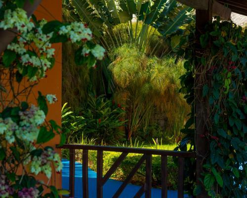 Hostal Mirailha Pousada E Chal�s