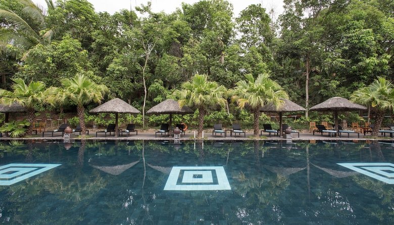 Hotel Pilgrimage Village Hue